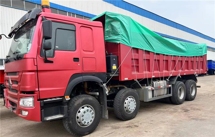 Howo 371 8x4 Dump Truck for Sale in Sudan Port