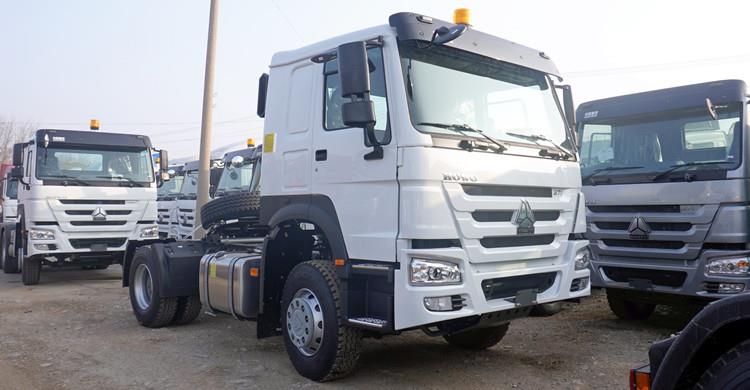 Sinotruk Howo 371 4x2 Tractor Truck for Sale in Sudan