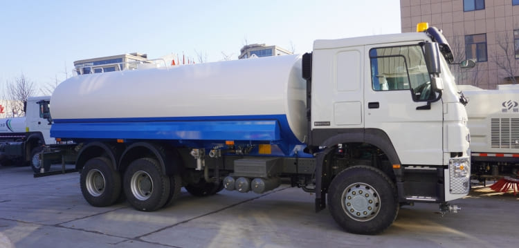 Howo 20 Cbm Water Tanker Truck for Sale Near Me in Sudan
