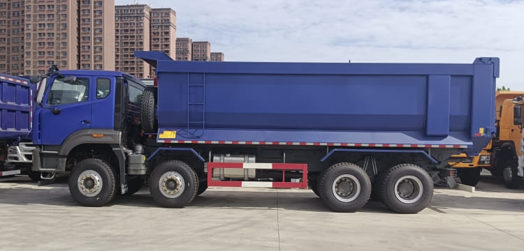 Sinotruk Hohan Dumper Trucks 8×4 for Sale in Sudan
