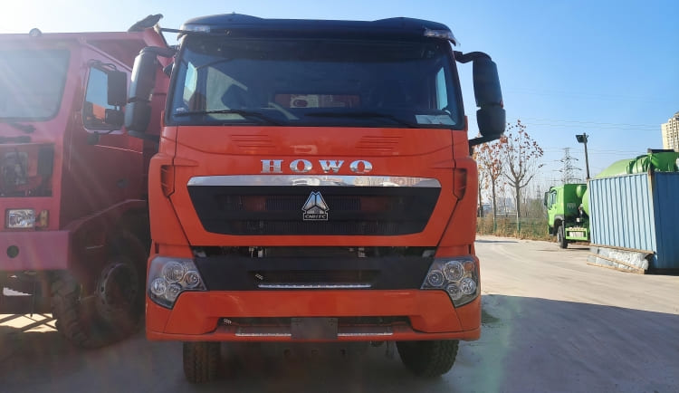 Sinotruk Howo Tipper Truck 371 6x4 for Sale in Port Sudan