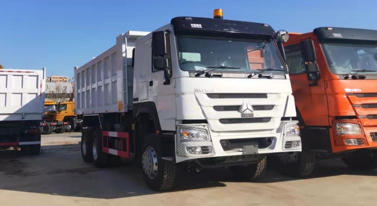 Sinotruk Howo 371 6x4 Dump Truck for Sale in Sudan Khartoum