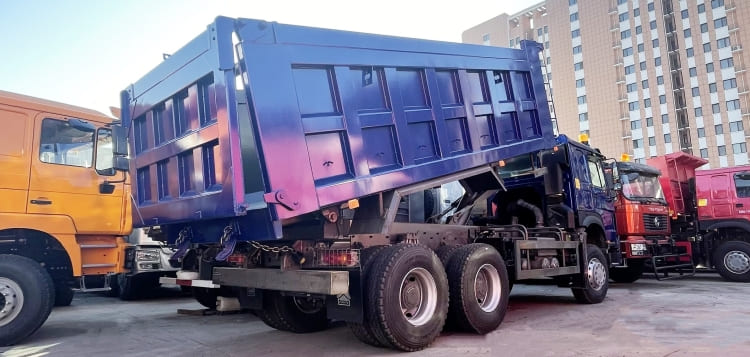 Sinotruk Howo 6x4 Dump Truck for Sale in Sudan Khartoum