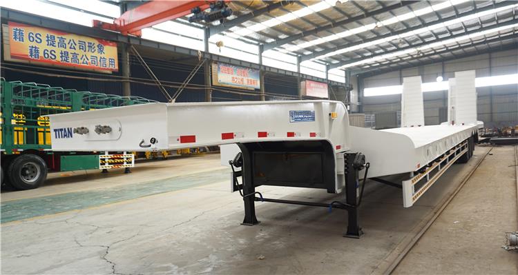 3 Axle 40Ft Semi Low Bed Truck Trailer for Sale Price in Port Sudan