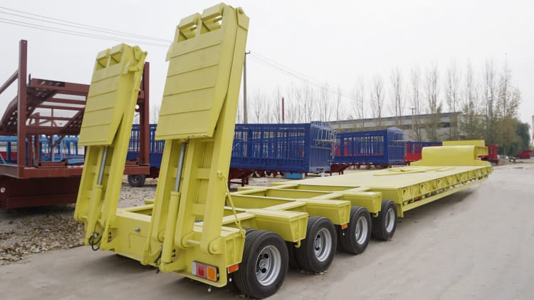 4 Line 8 Axles Lowbed Trailer Truck Transport for Sale in Sudan
