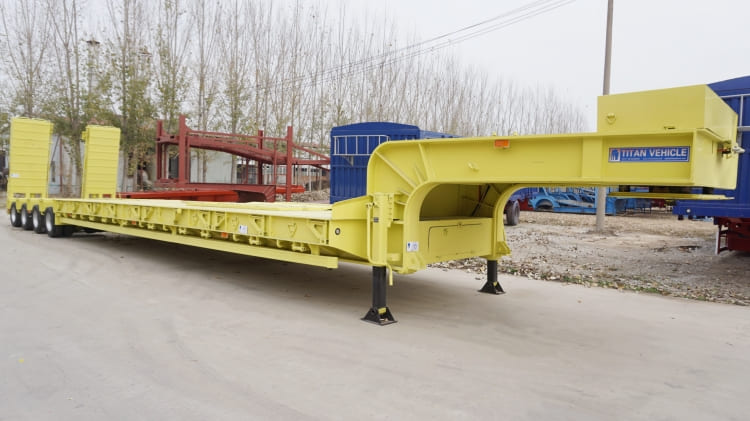 4 Line 8 Axles Lowbed Trailer Truck Transport for Sale in Sudan