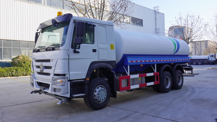 Steel Water Tanker for Sale in Sudan | Water Tanker Price | Sinotruk Howo 371