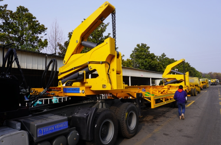Side Lifter in Sudan | Side Loader Truck | Sinotruk for Sale | Howo Siontruk Price