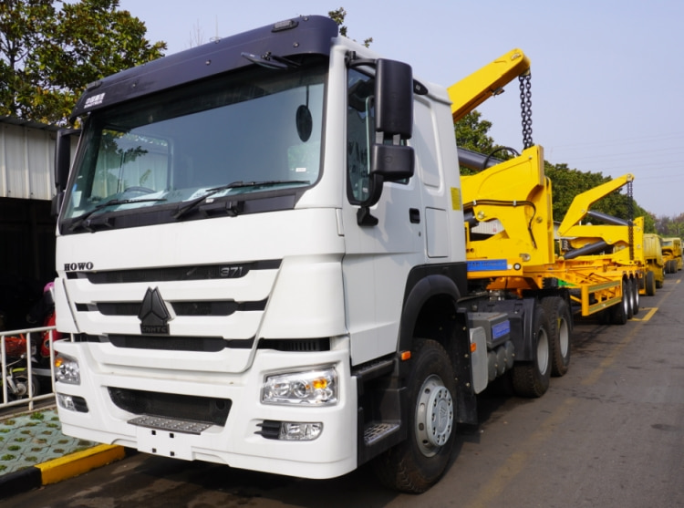 Side Lifter in Sudan | Side Loader Truck | Sinotruk for Sale | Howo Siontruk Price