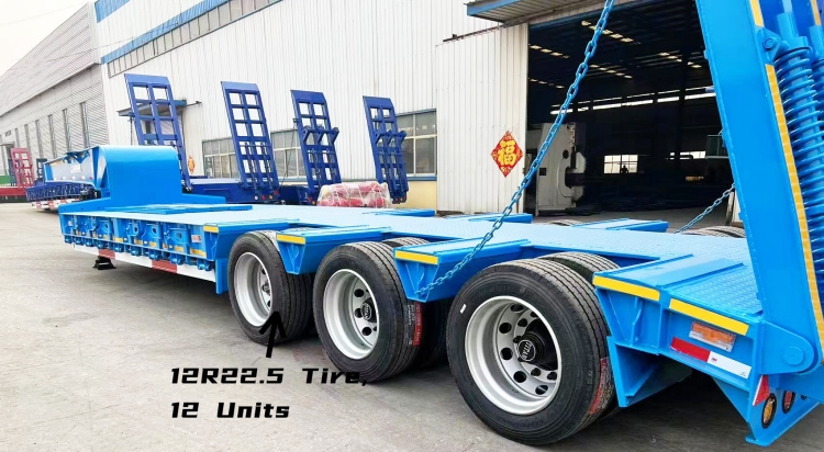 Tri Axle Semi Low Bed Trailer for Sale in Sudan