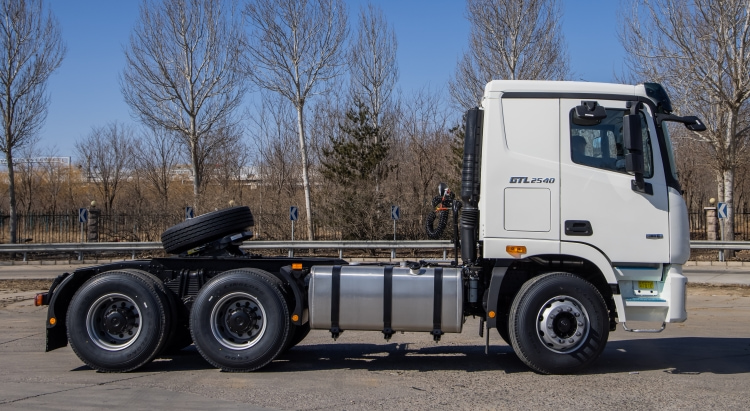 Foton Auman GTL 6x4 Tractor Trucks for Sale Near Me in Sudan