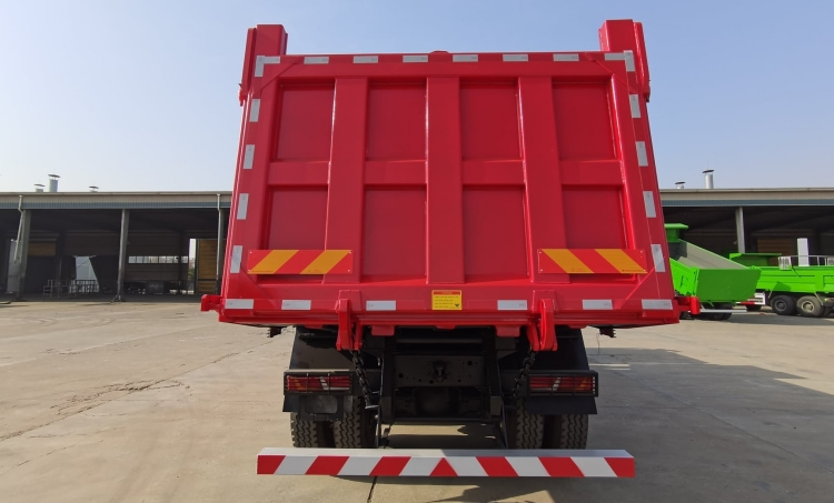 Shacman Dump Truck F3000 12 Wheeler for Sale in Sudan