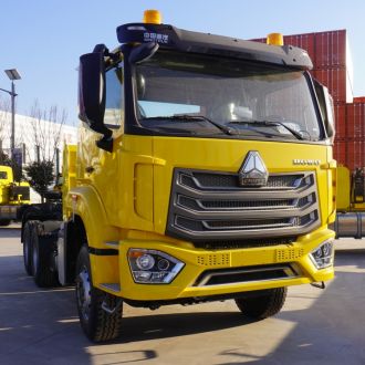 New Howo Model N7 Tractor Head